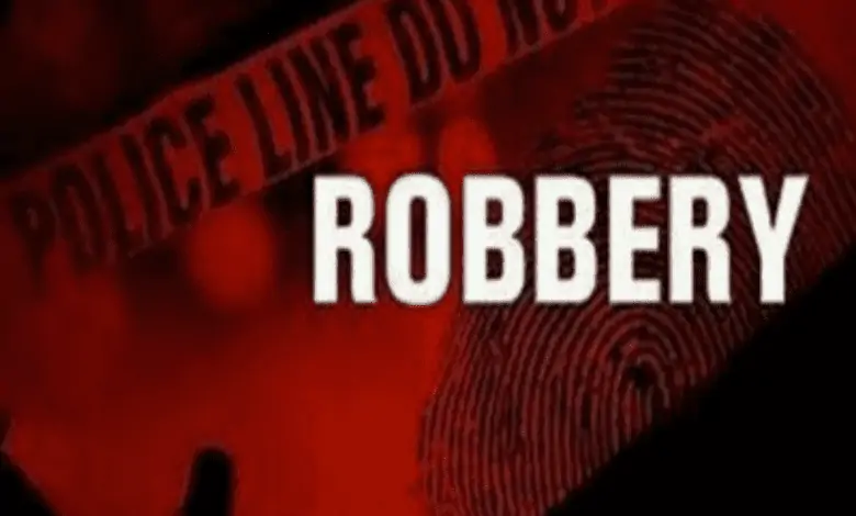 Breakthrough in Robbery Case: Mirchowk Police Apprehend Three Suspects