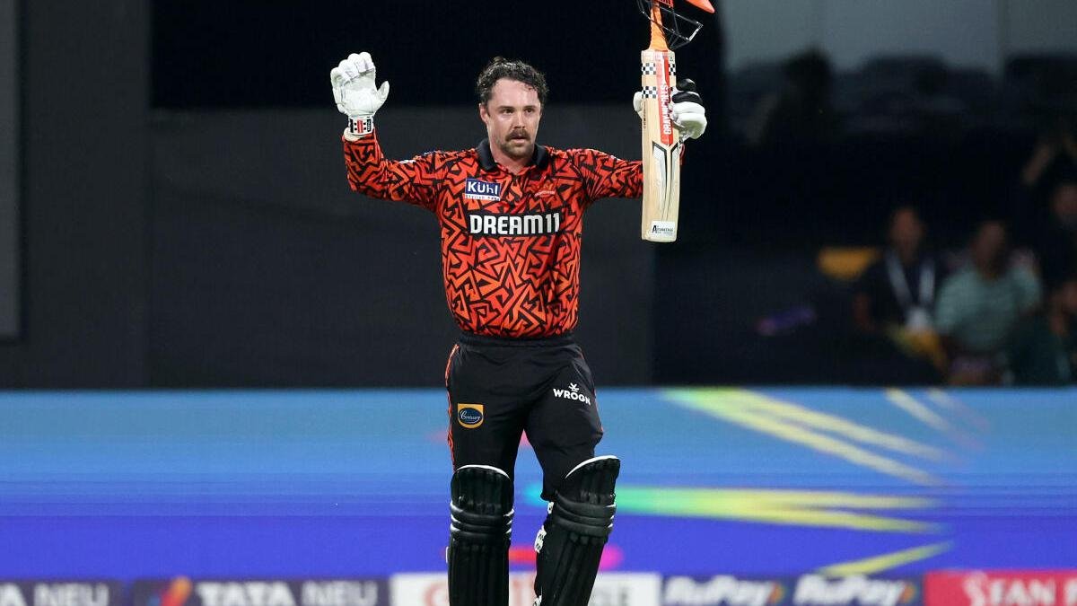 Sunrisers Hyderabad Soar Past Royal Challengers Bangalore in a T20 Spectacle