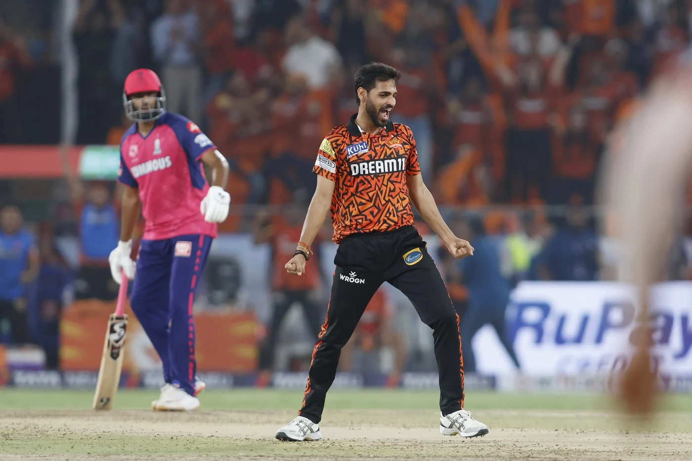 Sunrisers Hyderabad Clinch Thrilling Victory Over Rajasthan Royals